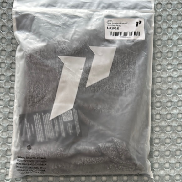 1st Phorm Core Comfort Short 7" - Heather Grey NWT - Picture 2 of 5